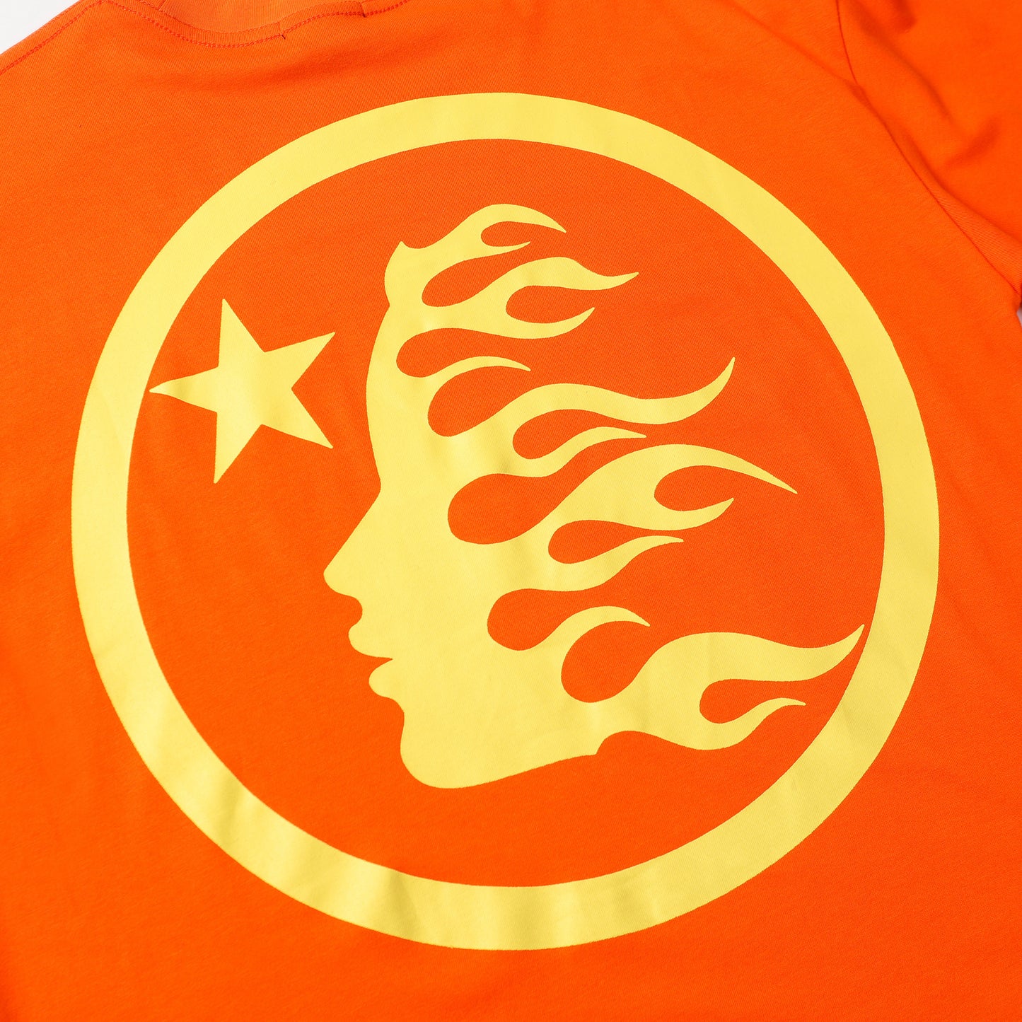 Polera HellStar NFC