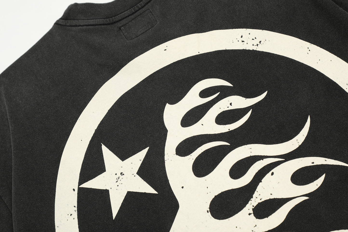 Polera HellStar NFC