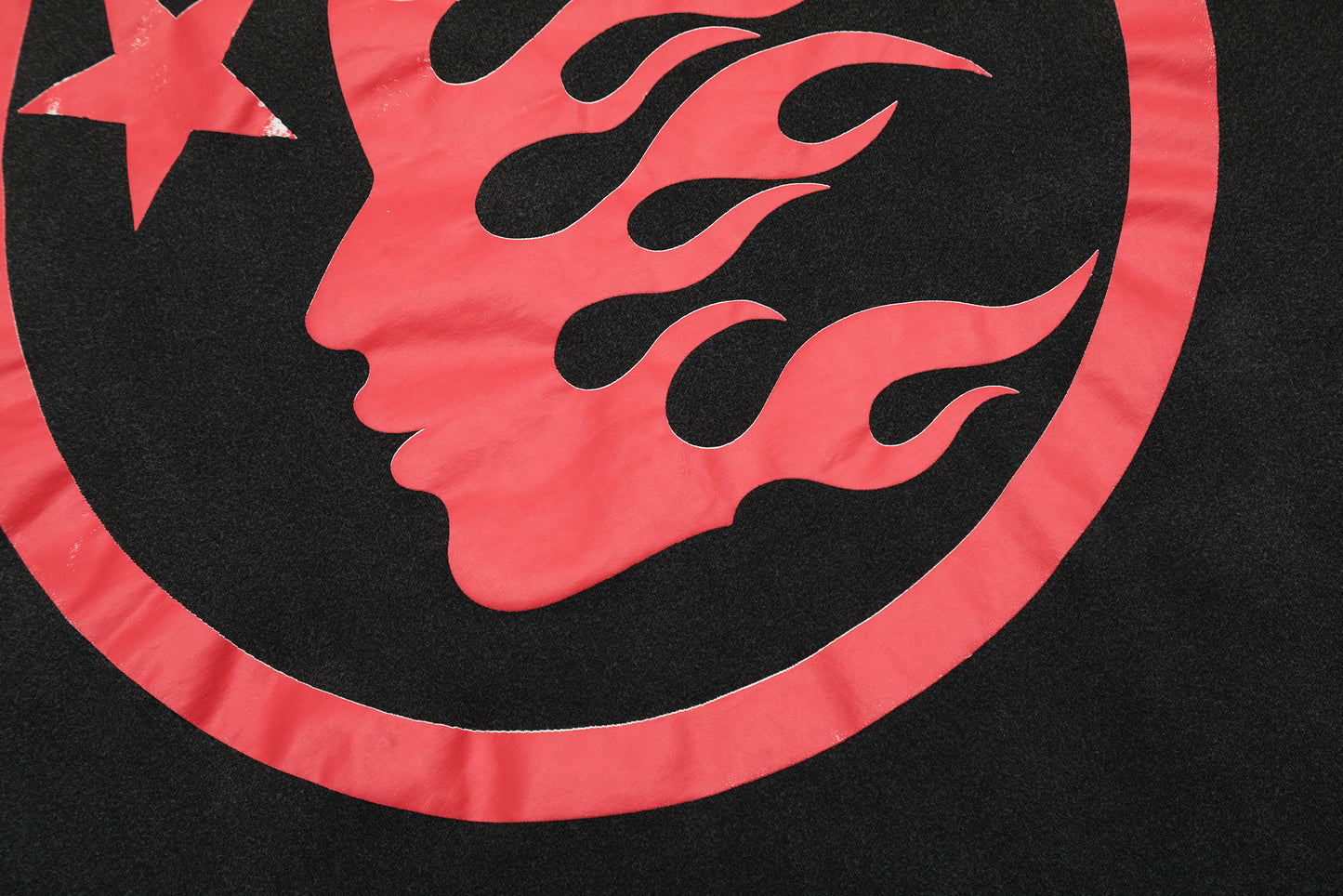 Polera HellStar NFC