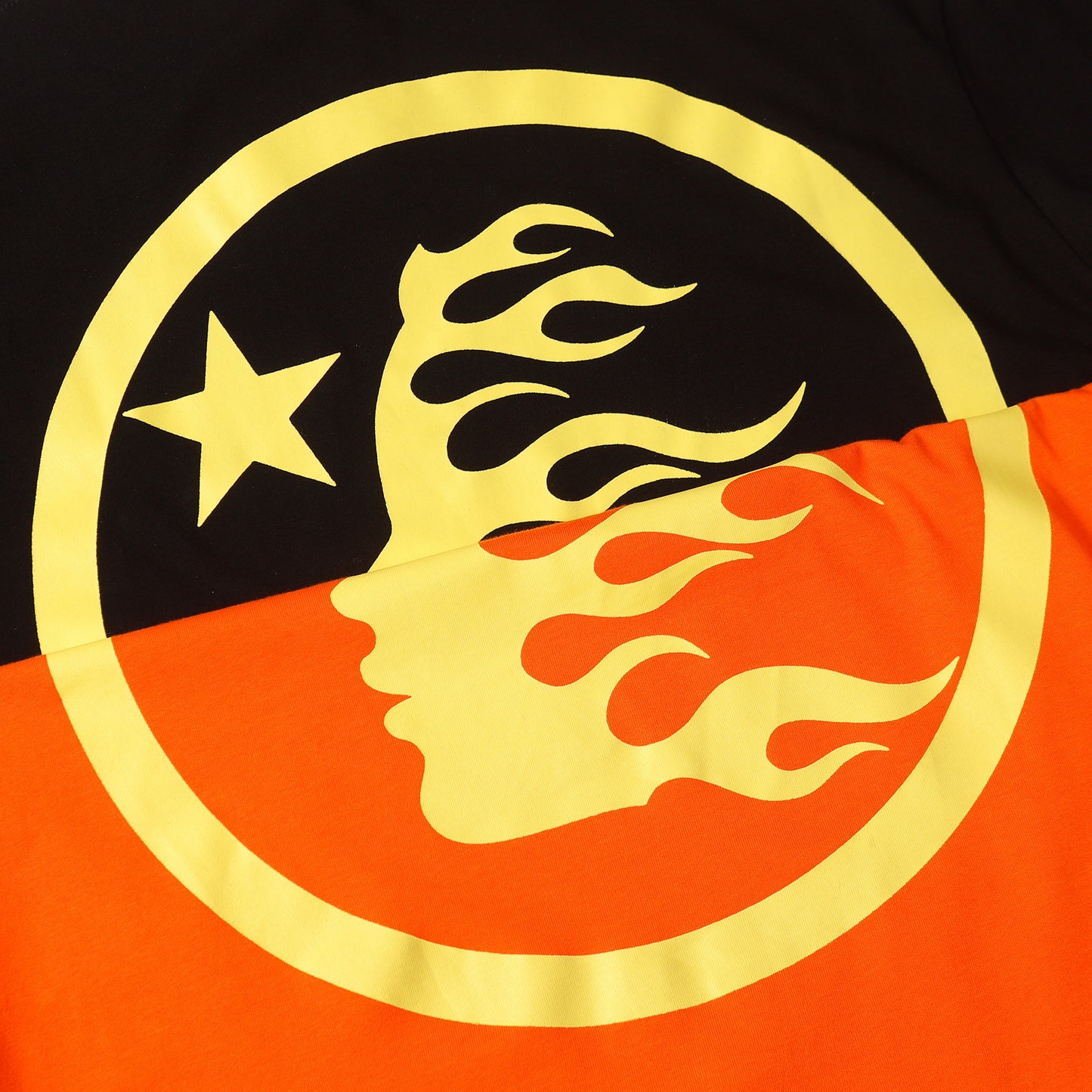 Polera HellStar NFC