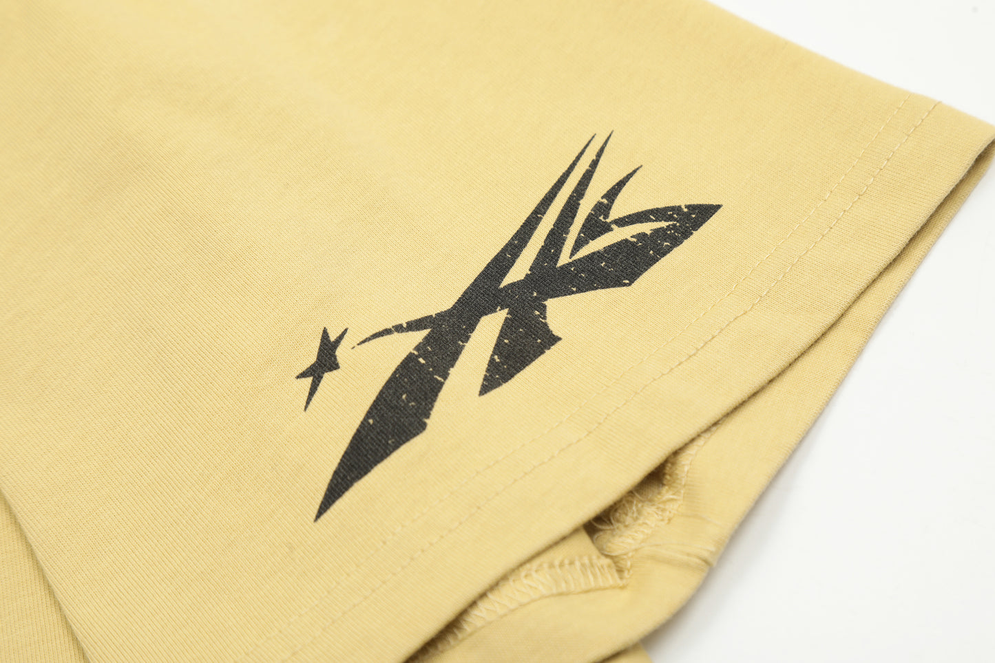 Polera HellStar NFC